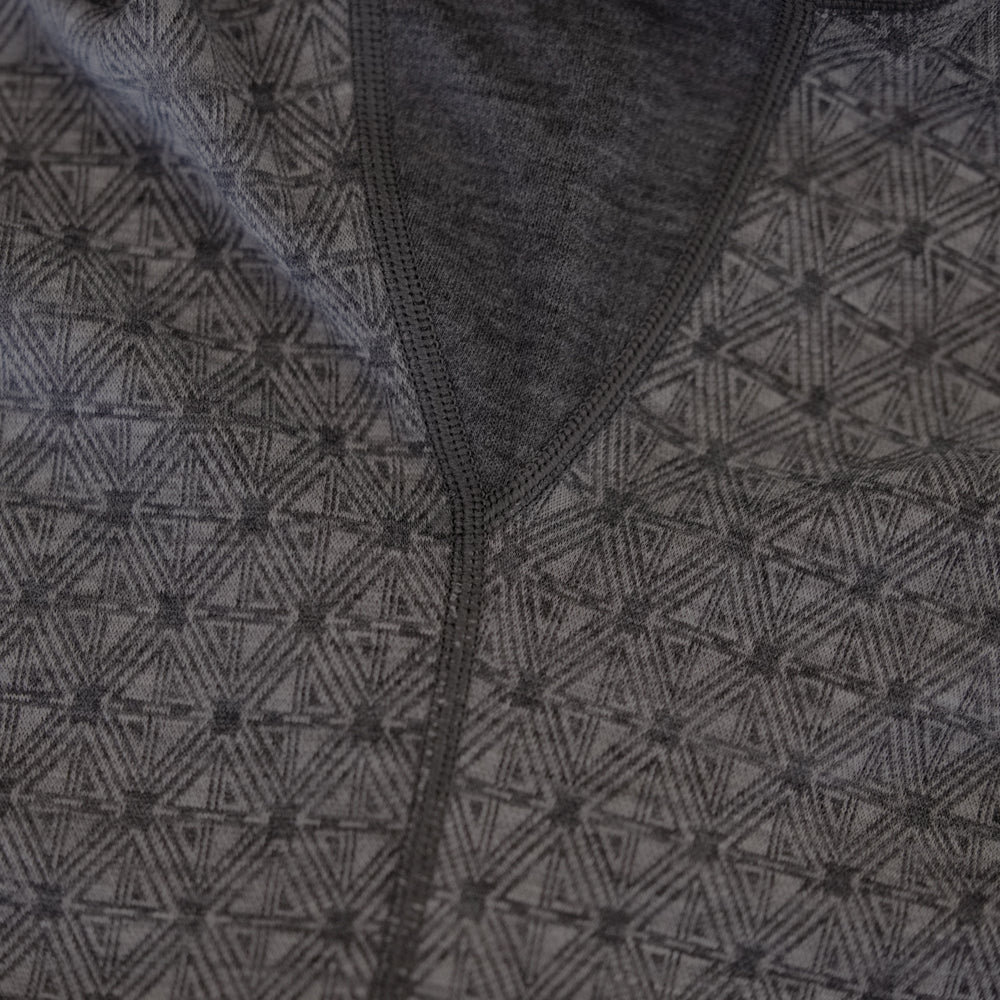 Womens Merino Blend 250 Geometric Jacquard Long Sleeve Zip Neck (Smoke/Charcoal)