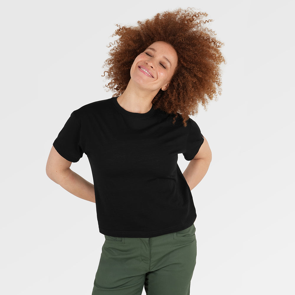Womens Merino 150 Short Sleeve Relaxed Crew (Black) | Model: Chi Chi