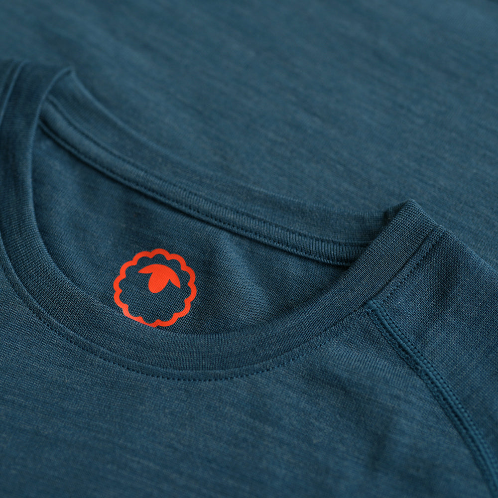 Isobaa | Mens IsoSoft 180 Long Sleeve Crew (Teal) | The ultimate adventure top.