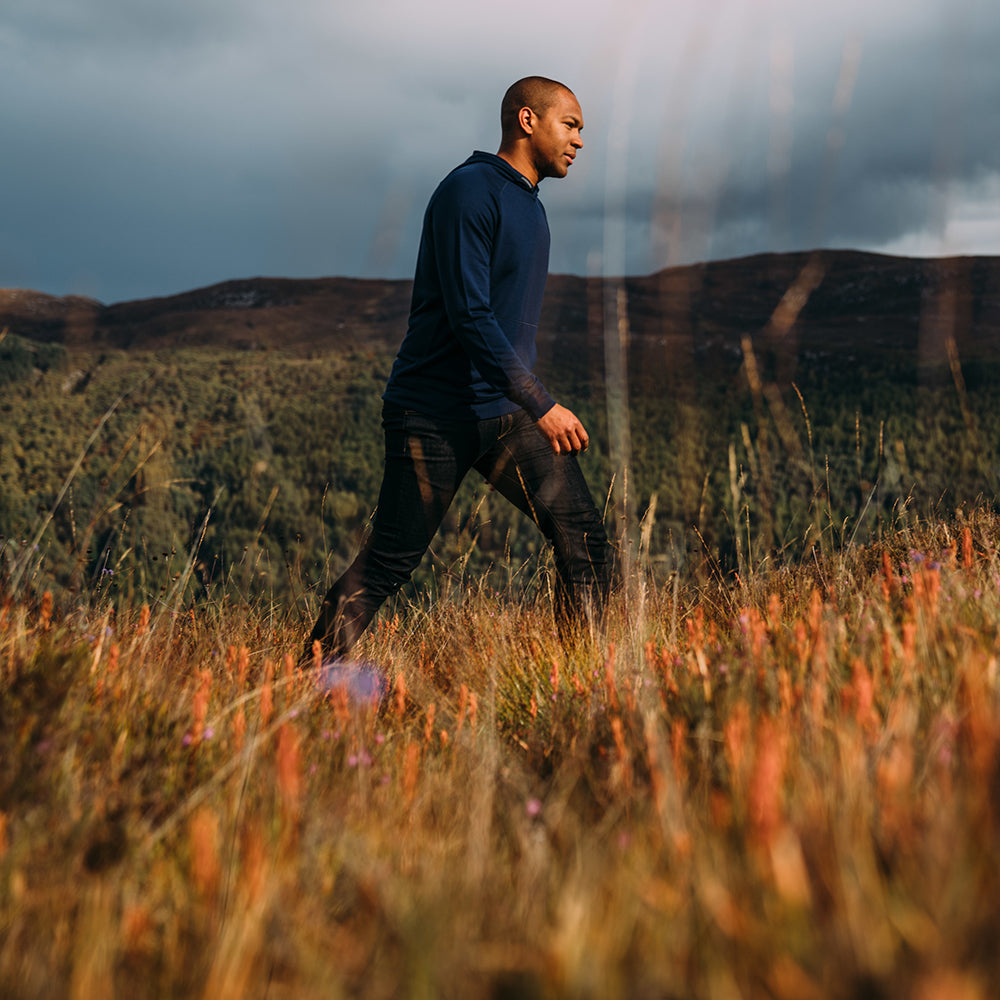 Isobaa | Mens Merino 260 Lounge Hoodie (Navy/Smoke) | Experience the best in comfort and performance with our midweight 260gm Merino wool pullover hoodie. | Model: Edirin