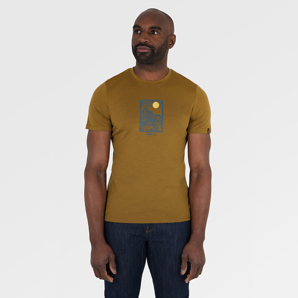 Mens Merino 150 Stamp Summit Tee (Dull Gold/Petrol) | Model: Michael