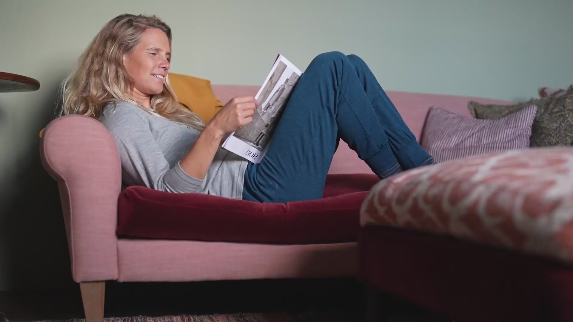 Isobaa | Womens Merino Blend 160 PJ Henley (Cloud Melange) | Embrace effortless comfort with Isobaa's Merino blend Henley. | align: 20% 50% | Model: Amy