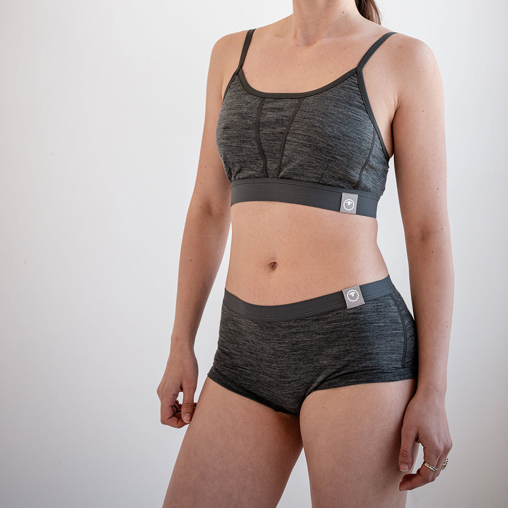 Womens Merino Blend 160 Hipster Knickers (Smoke Melange) | Model: SS25-1