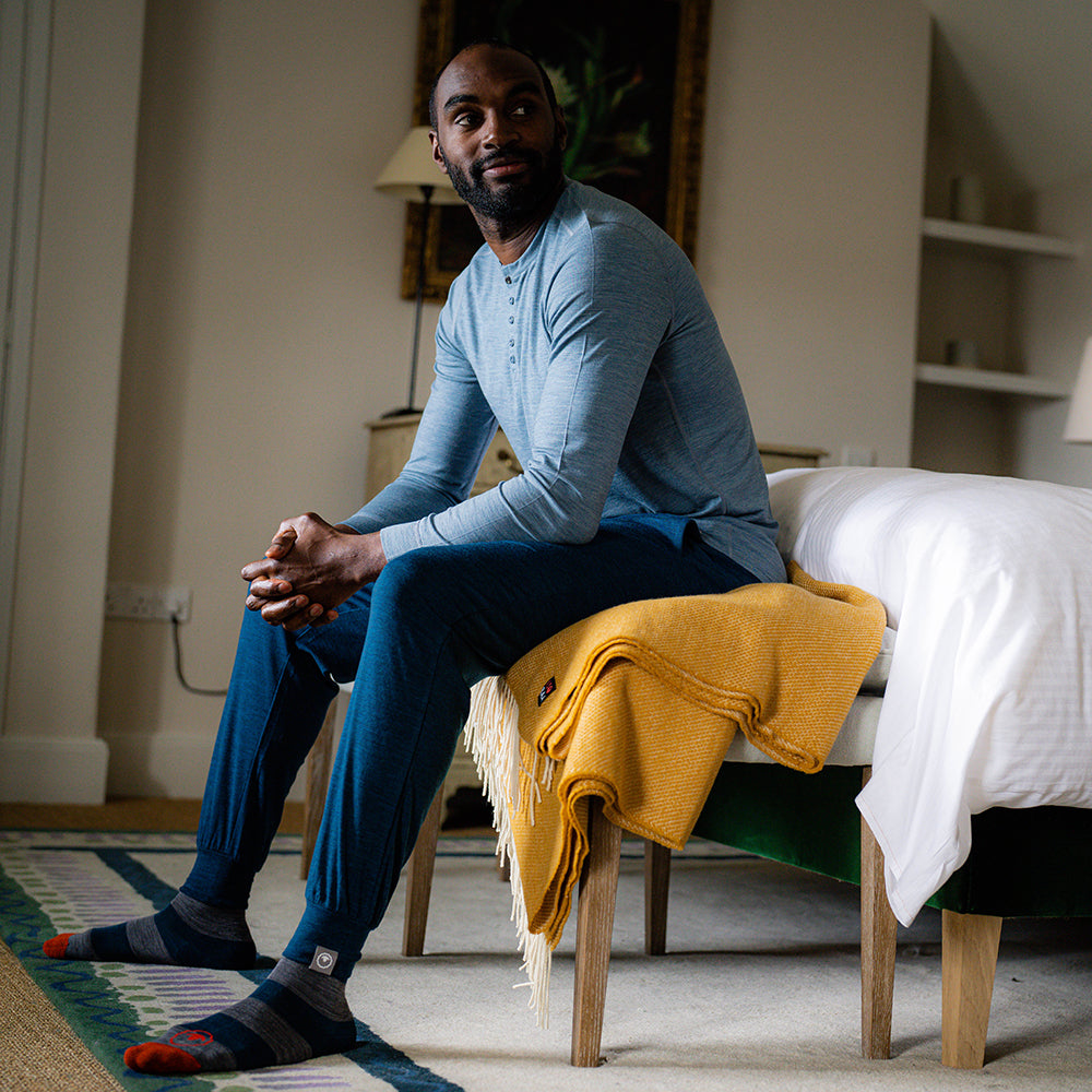 Isobaa | Mens Merino Blend 200 PJ Joggers (Petrol) | Our superfine Merino blend joggers. | Model: Michael