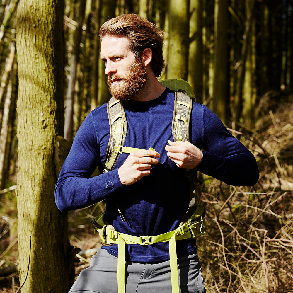 Isobaa | Mens Merino 180 Long Sleeve Crew (Navy) | Get outdoors with the ultimate Merino wool long-sleeve top. | Model: Craig