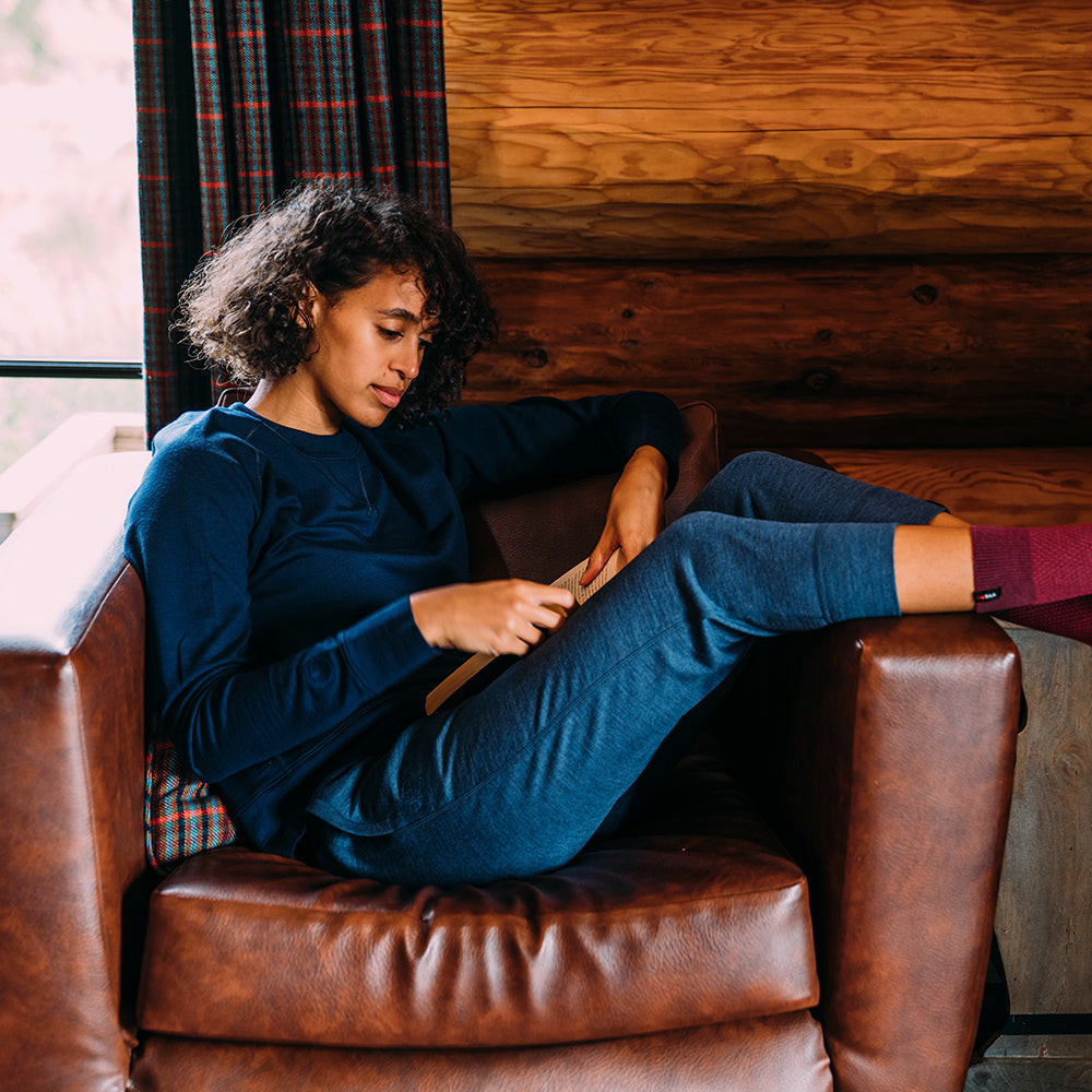Isobaa | Womens Merino 260 Lounge Cuffed 3/4 Joggers (Denim/Navy) | Ultimate comfort and performance with our superfine Merino cropped joggers. | Model: Micah